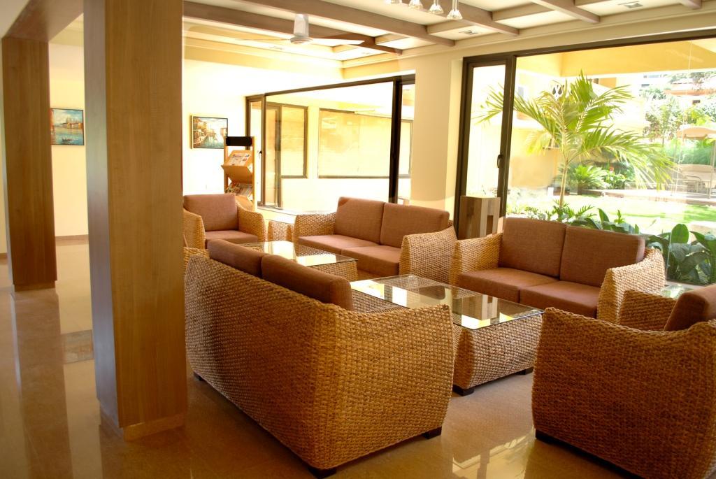 Sandalwood Hotel & Suites Santa Cruz Extérieur photo